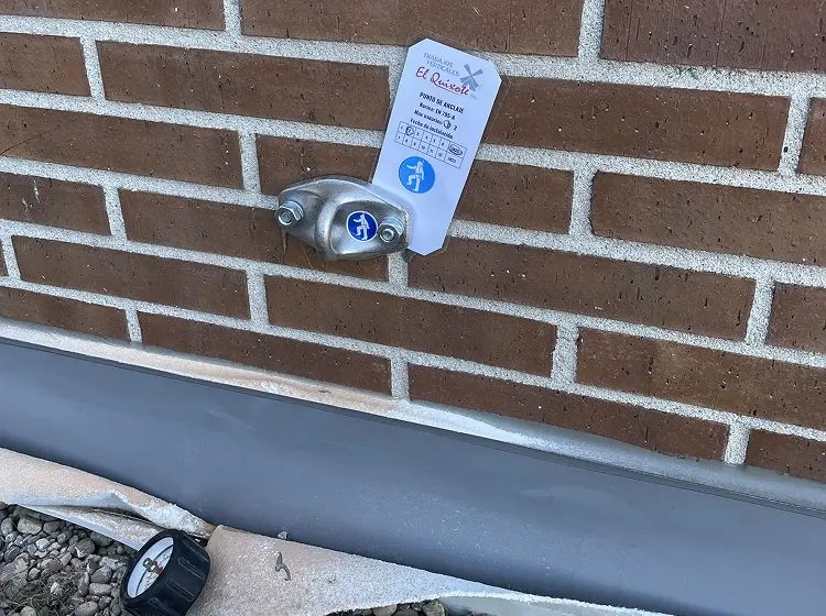 Anclajes y rieles banner