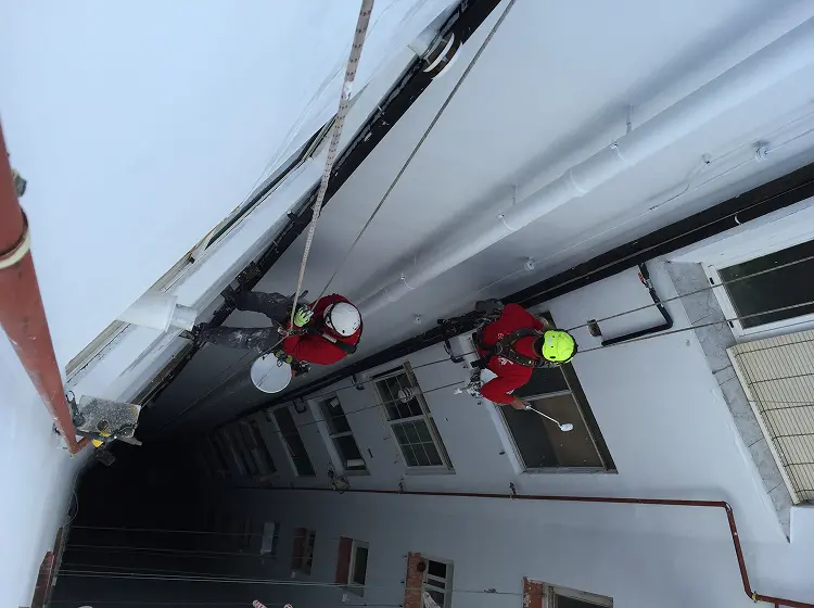 Impermeabilización de juntas banner